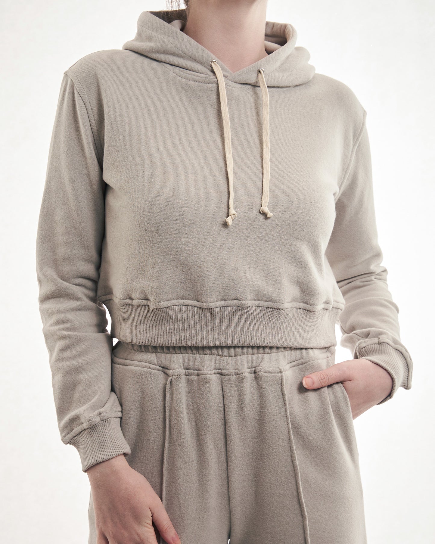 RIIN Box Crop Hoodie